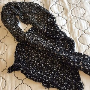 Talbots heart scarf
